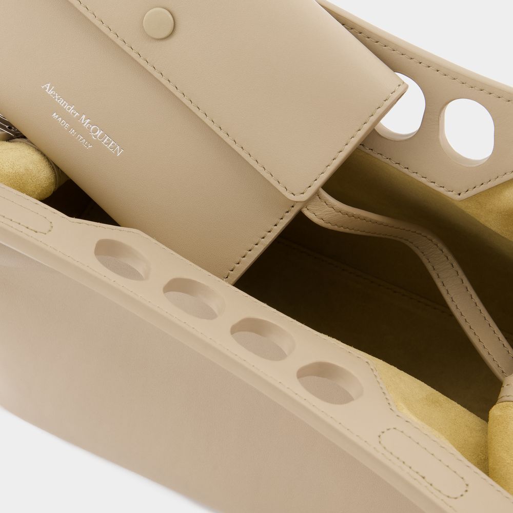 Alexander Mcqueen The Peak Small Curved Shoulder Bag In Nude