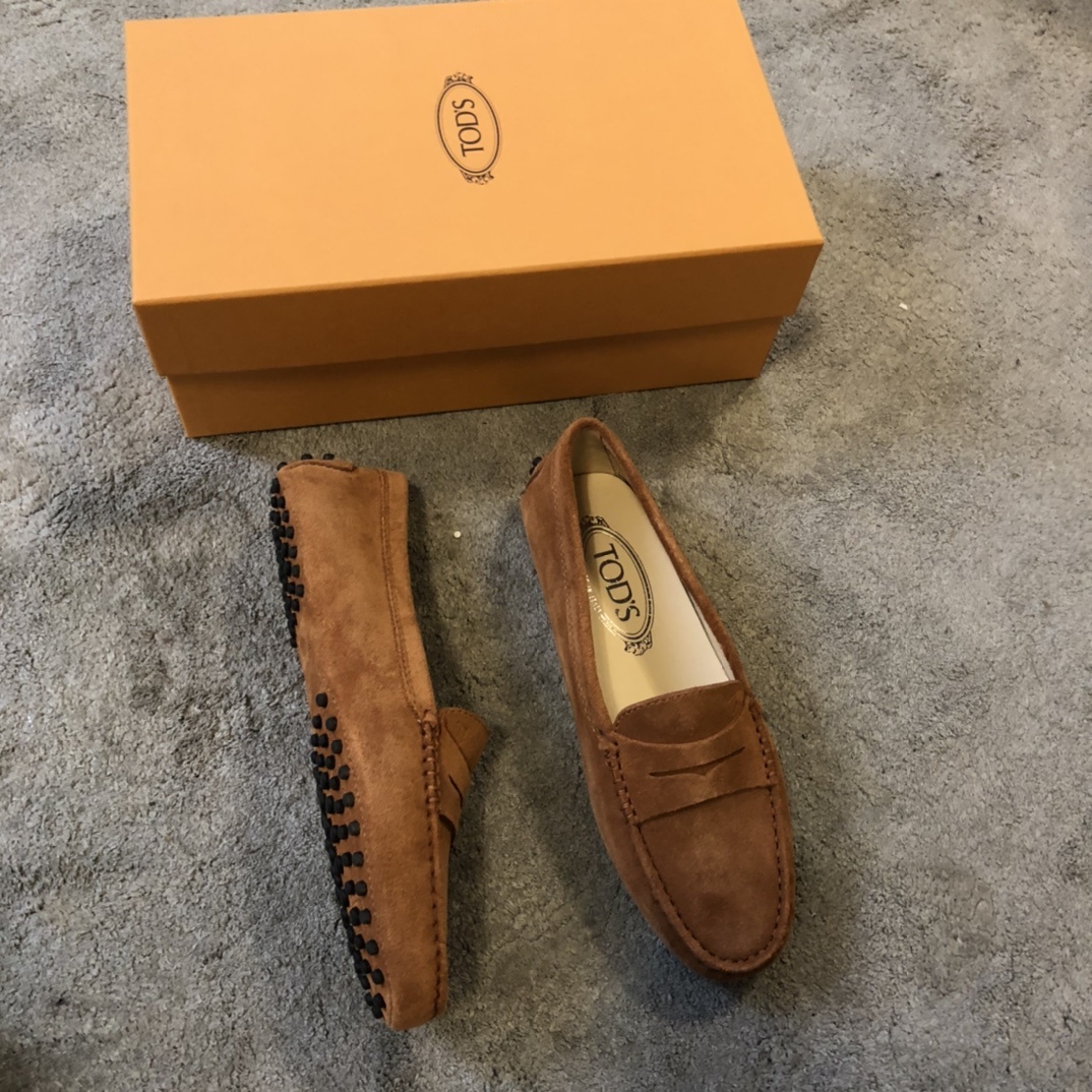 Tod's Suede Loafers With Moccasin Stitching And Penny Slot In Brown