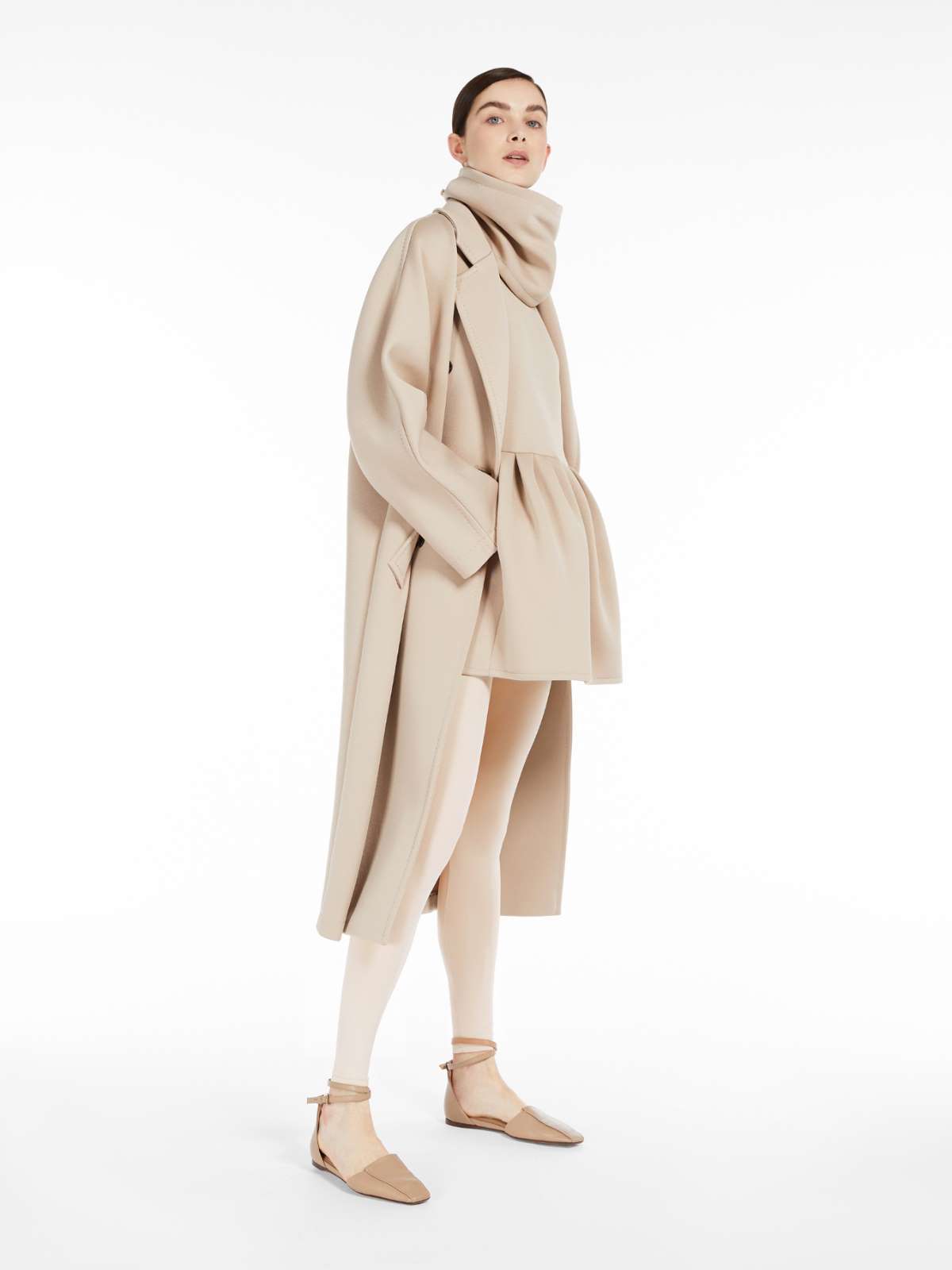 Max Mara Double-breasted Knitted Coat In Nude