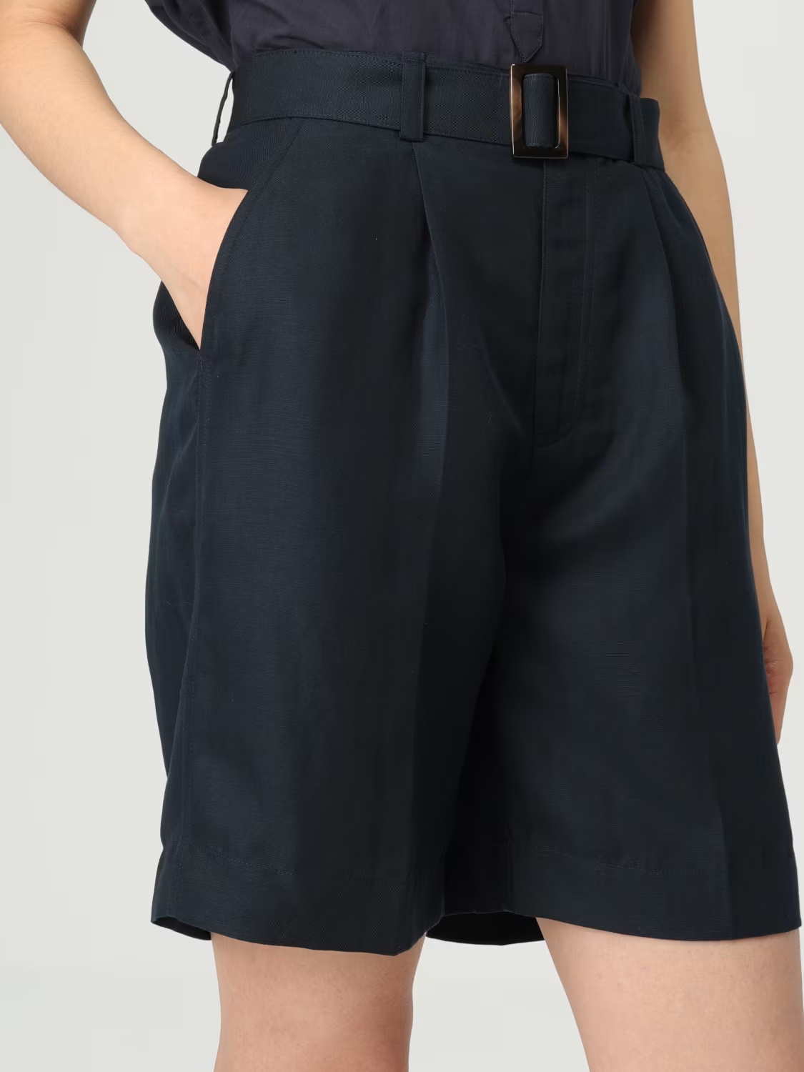 Woolrich Drapey Shorts In Black