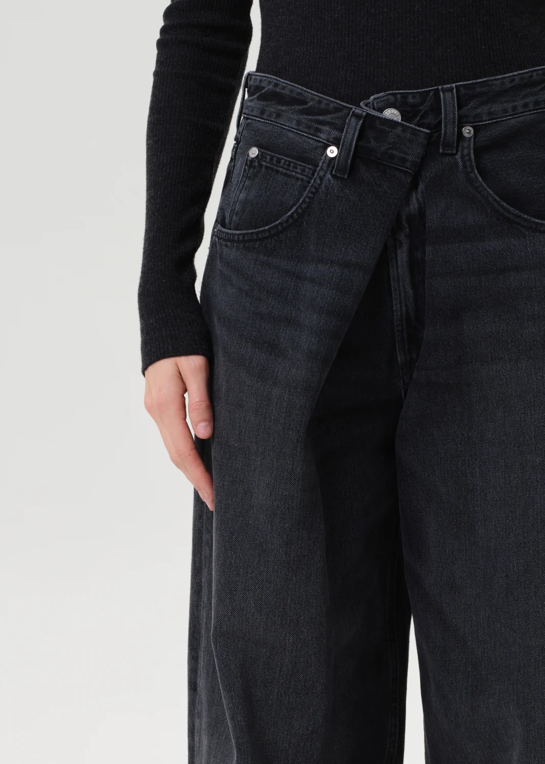 Agolde Pleated Detail Denim Trousers In Black