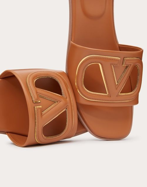 Valentino Vlogo Signature Flat Leather Sandals In Brown