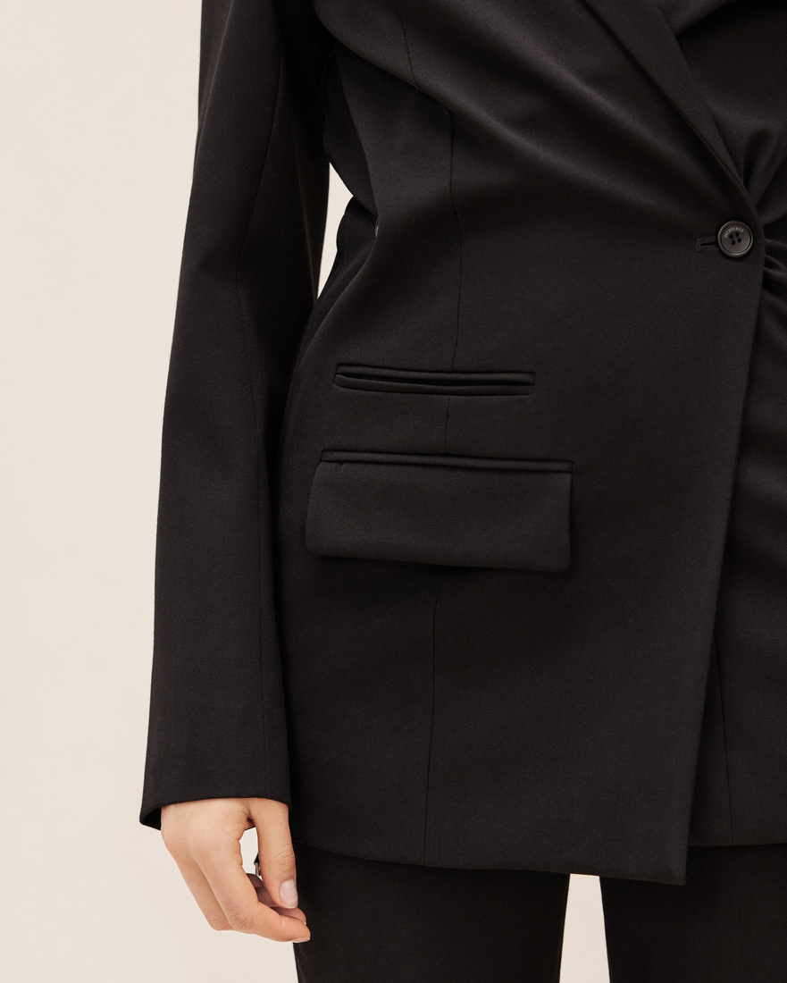 Jacquemus Crossover Double Breasted Blazer In Black