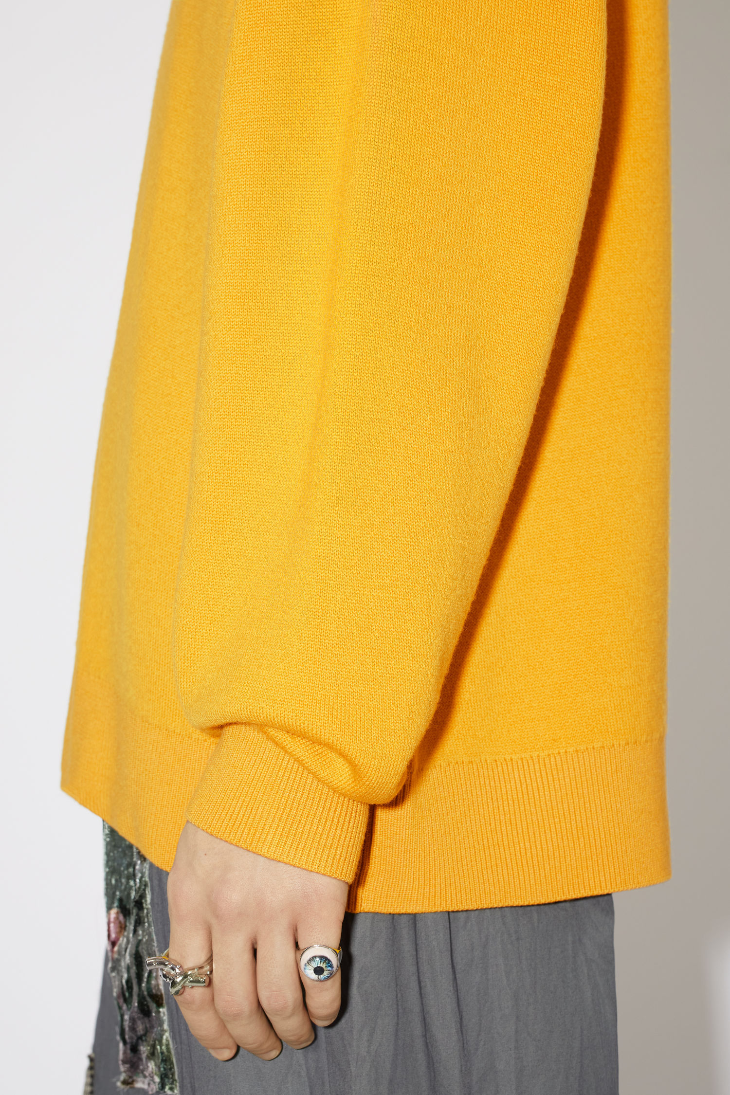 Acne Studios Round-neck Knitted Pullover In Yellow