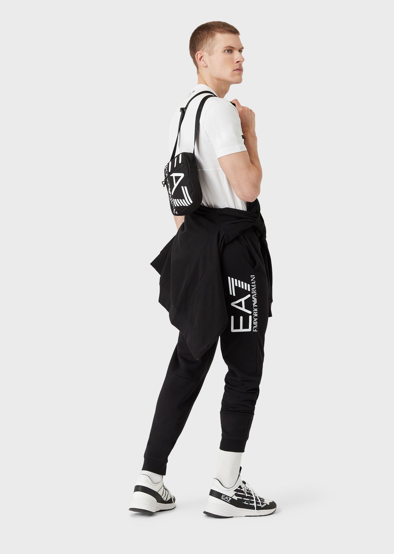 Ea7 Logo Sweatpants In Black