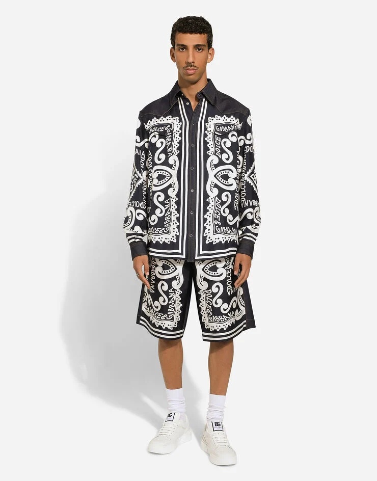 Dolce & Gabbana Bermuda Shorts In Multicolor Fabric In Black