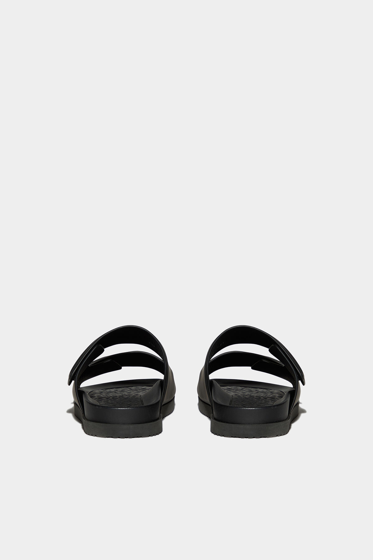 Dsquared2 Logo Slippers In Black
