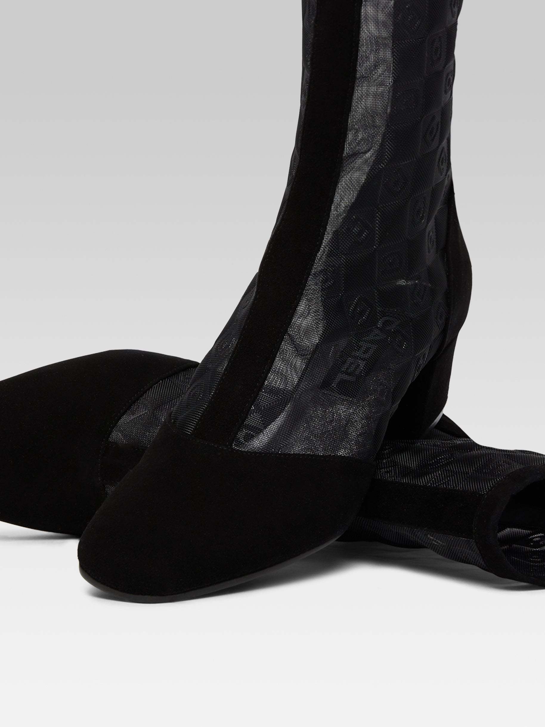 Carel Paris Mesh Short Boots In Black
