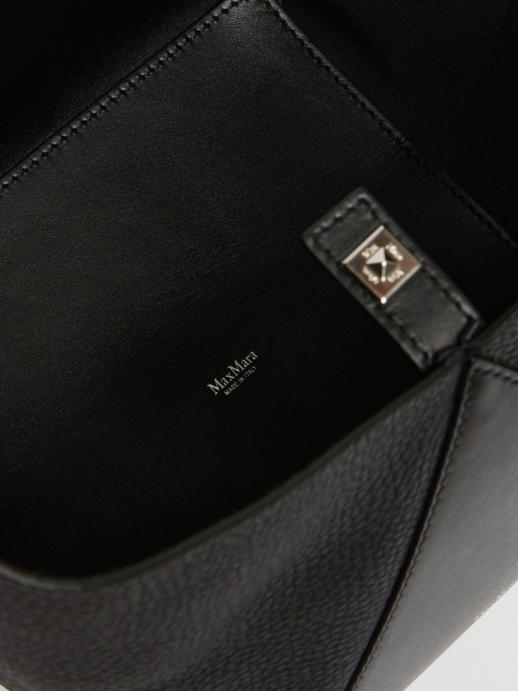 Max Mara Small Bucket Bag In Black