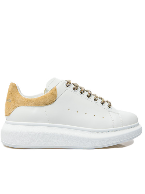 Alexander Mcqueen Beige White Beige Oversized Leather Sneakers In White