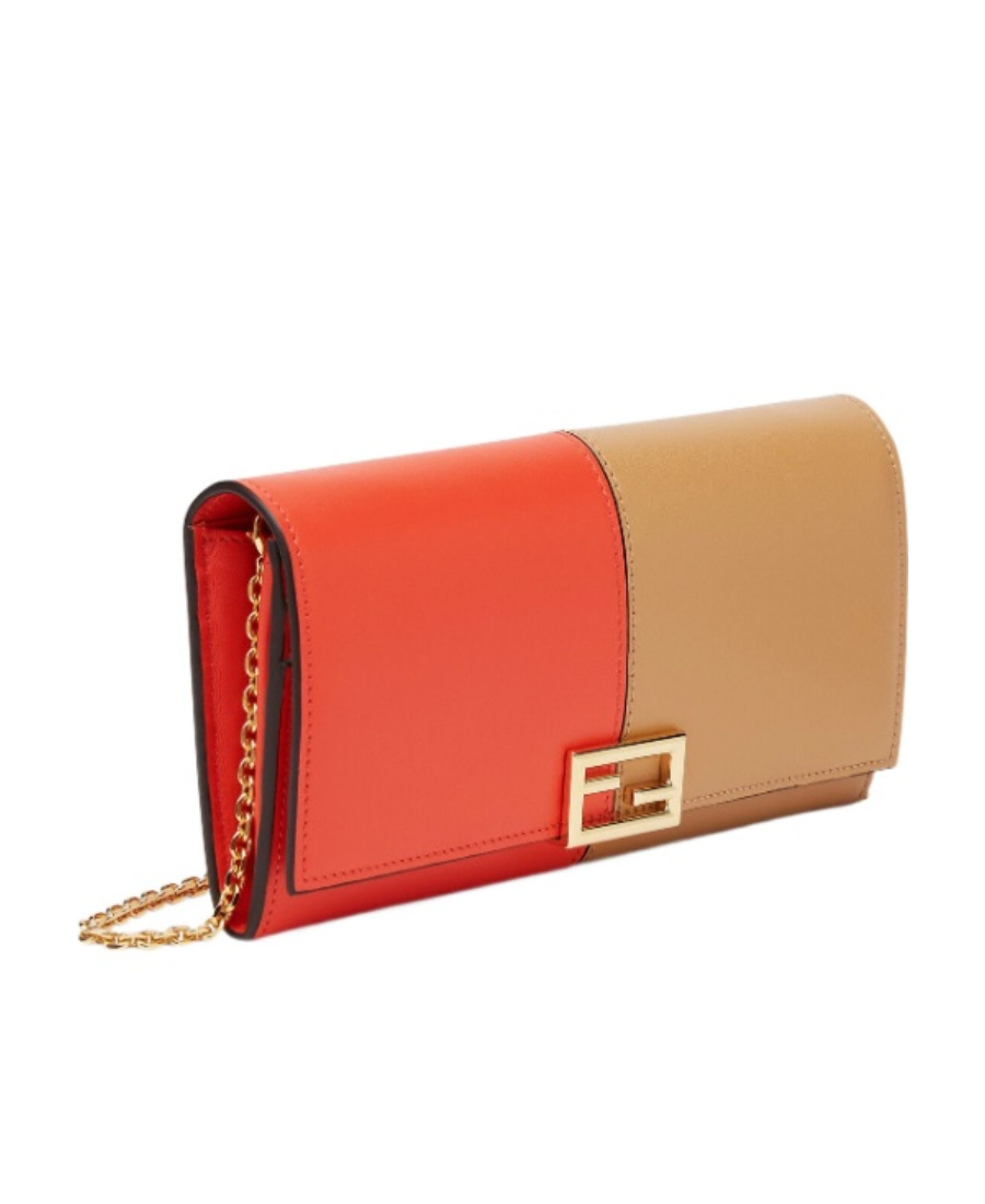 Fendi Baguette Logo Details Chain Wallet In Nude