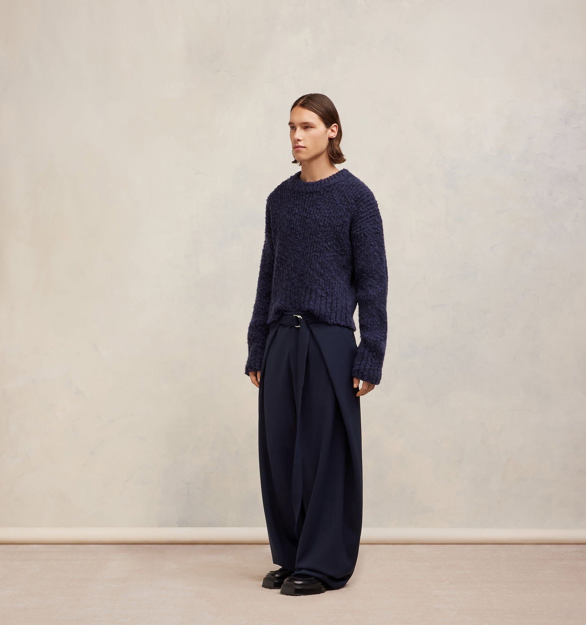 AMI ALEXANDRE MATTIUSSI WOOL WIDE-LEGGED CASUAL TROUSERS