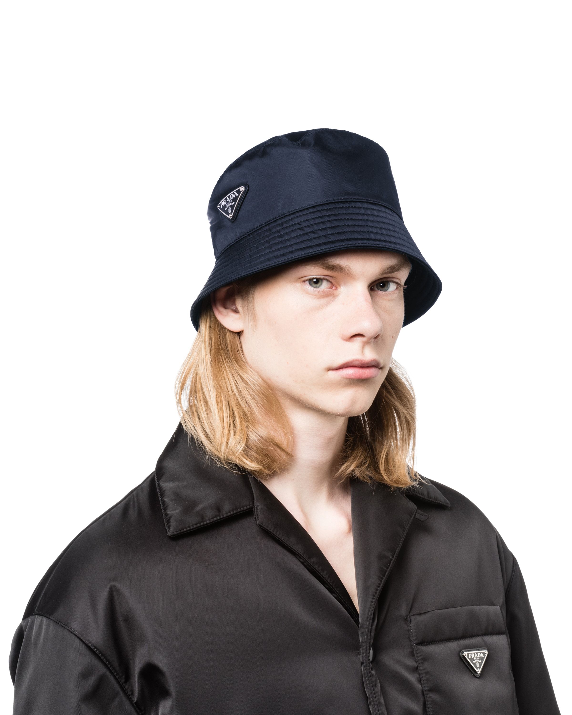 Prada Logo Plaque Wool Bucket Hat In Black