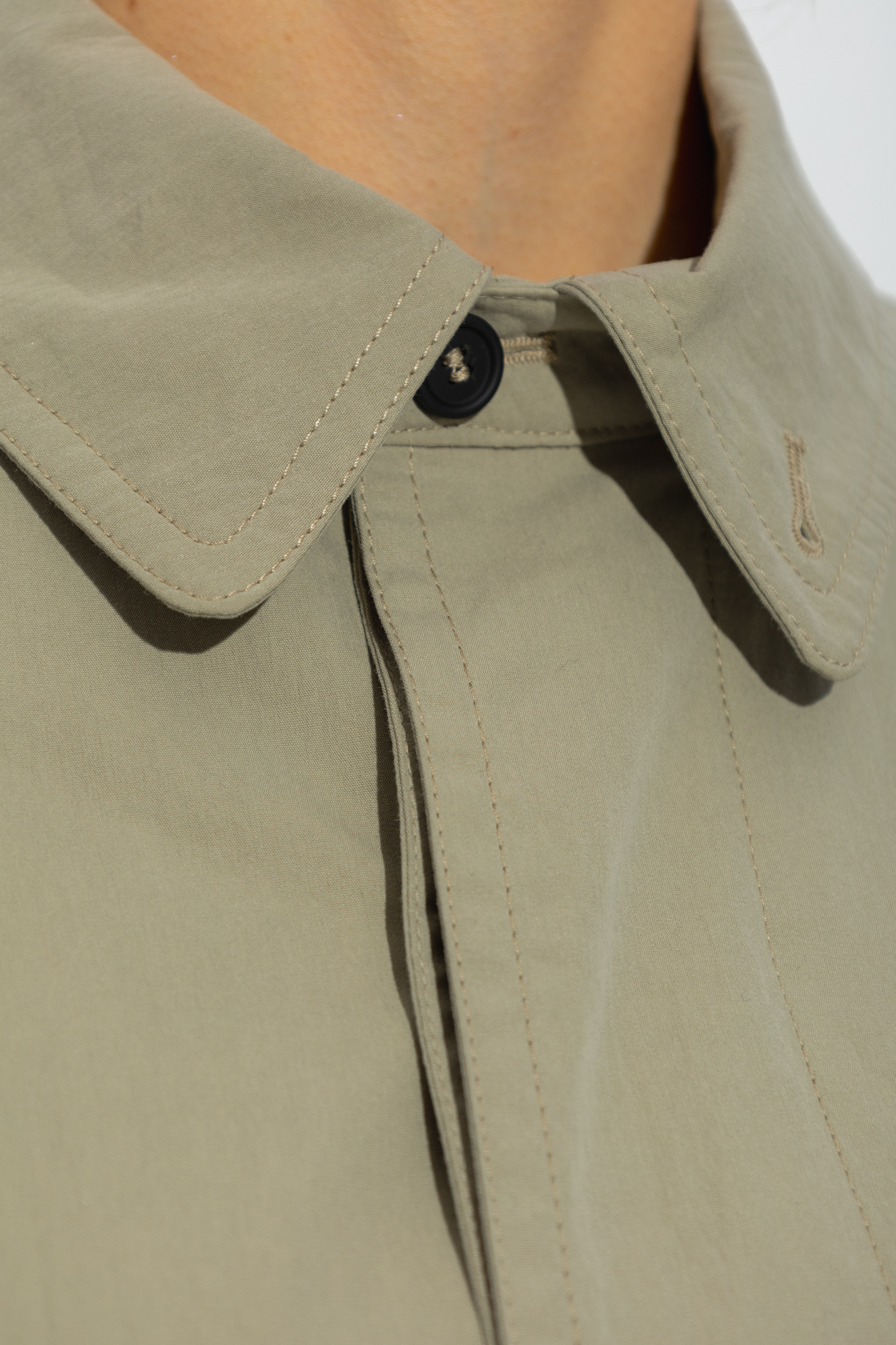 Apc Concealed-fastening Belted Trench Coat In Nude