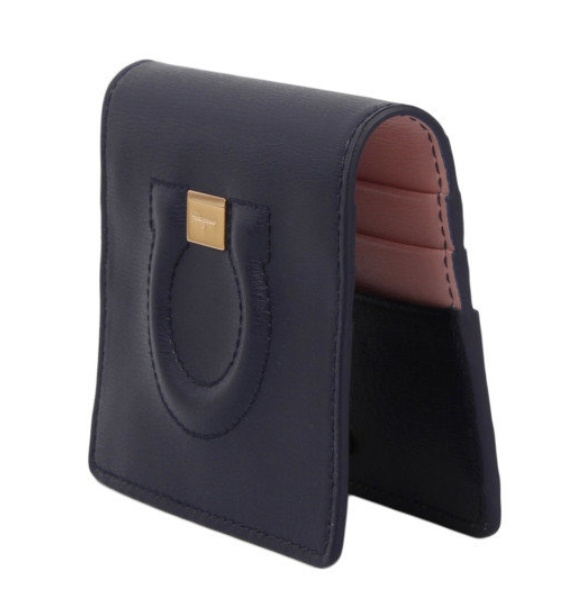 Ferragamo Small Gancini Leather Wallet In Black