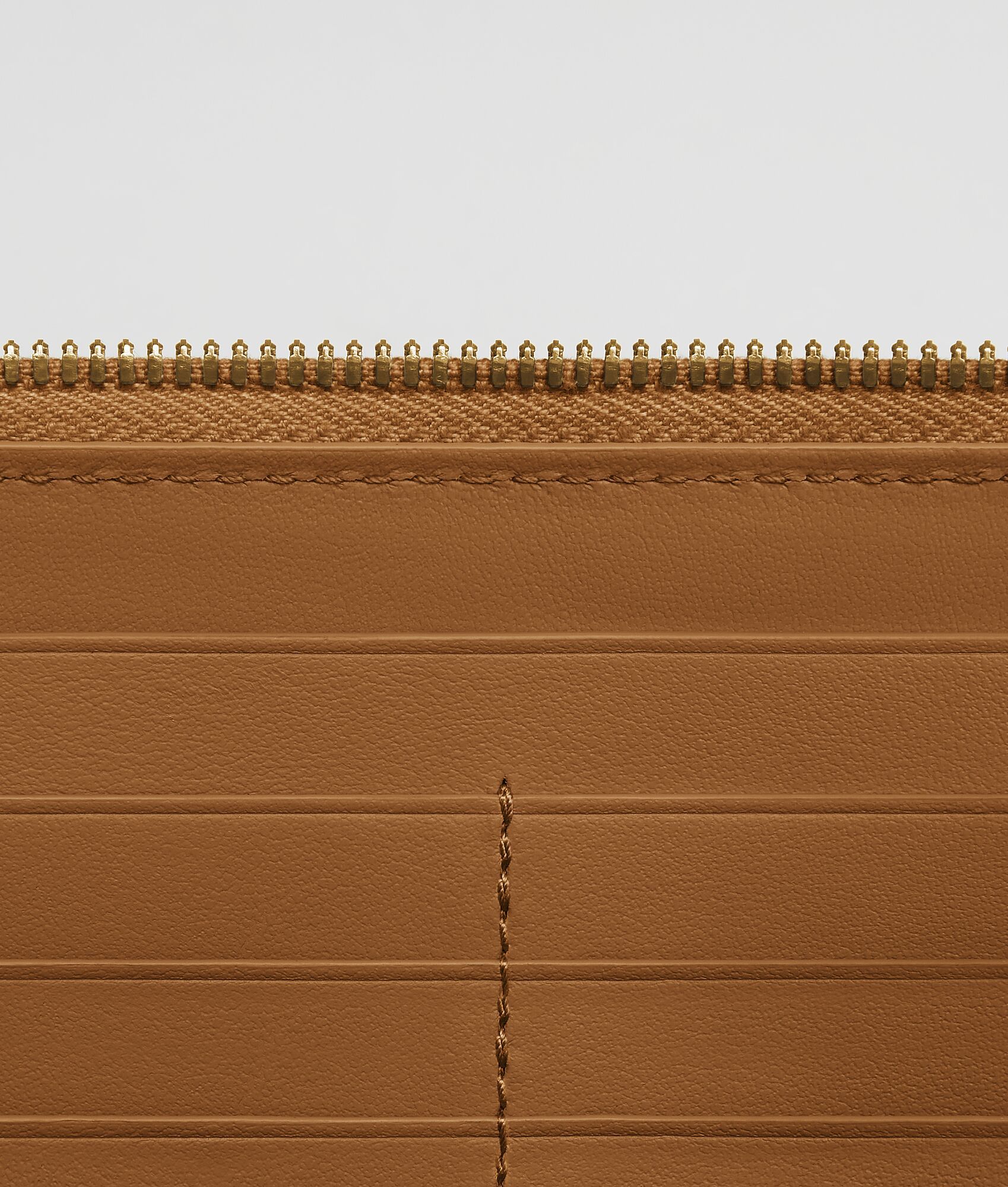 Bottega Veneta Intrecciato Leather Wallet In Brown