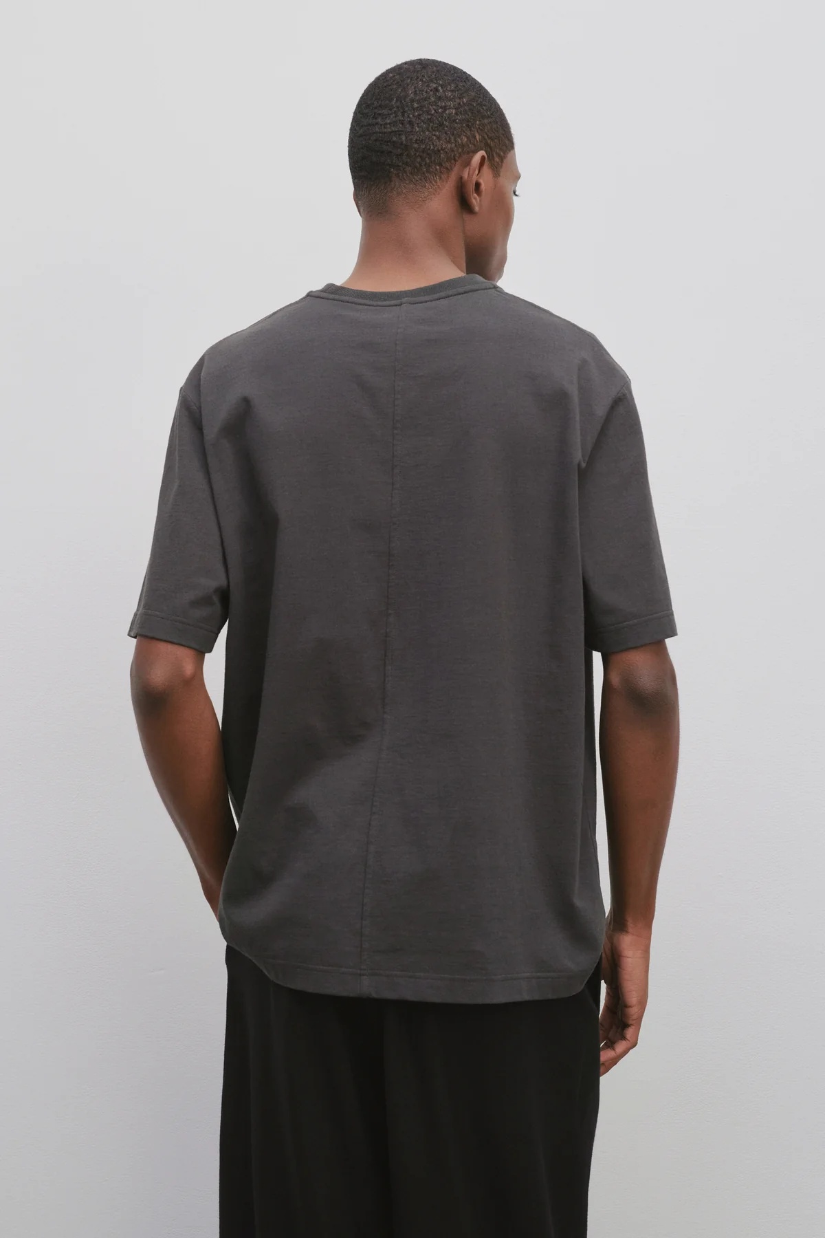 The Row Item O-neck Short-sleeved T-shirt In Black