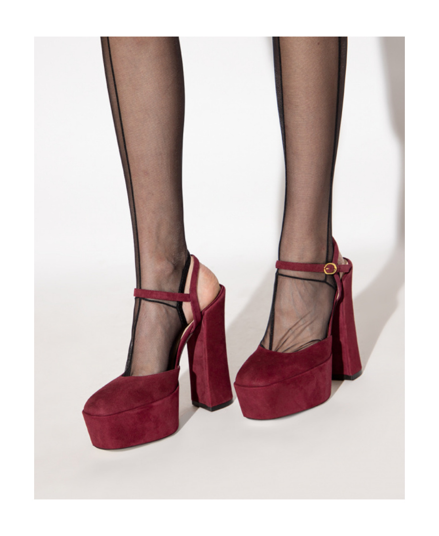 Stuart Weitzman High Heels With Thick Soles In Brown