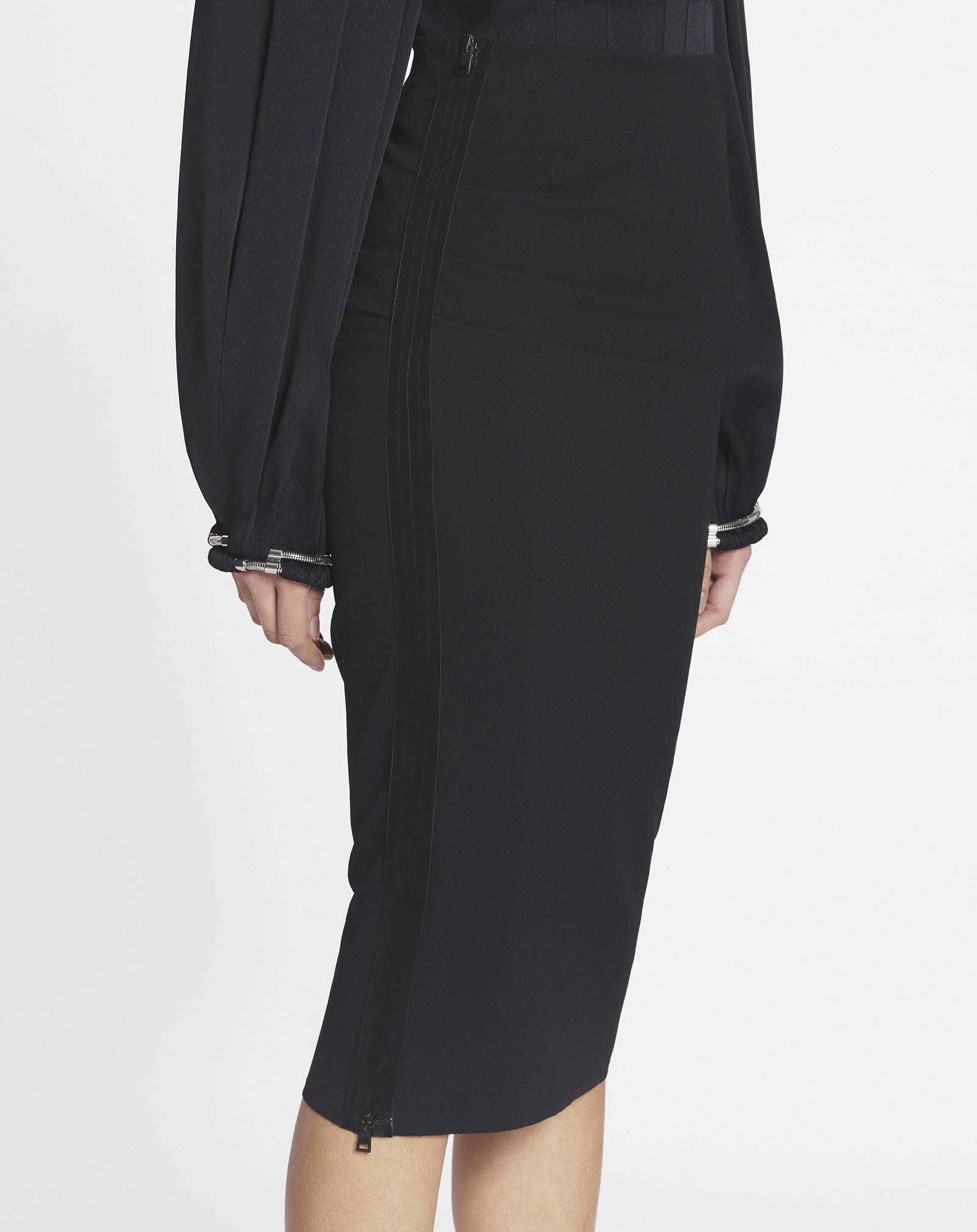 Lanvin Crepe Pencil Skirt In Black