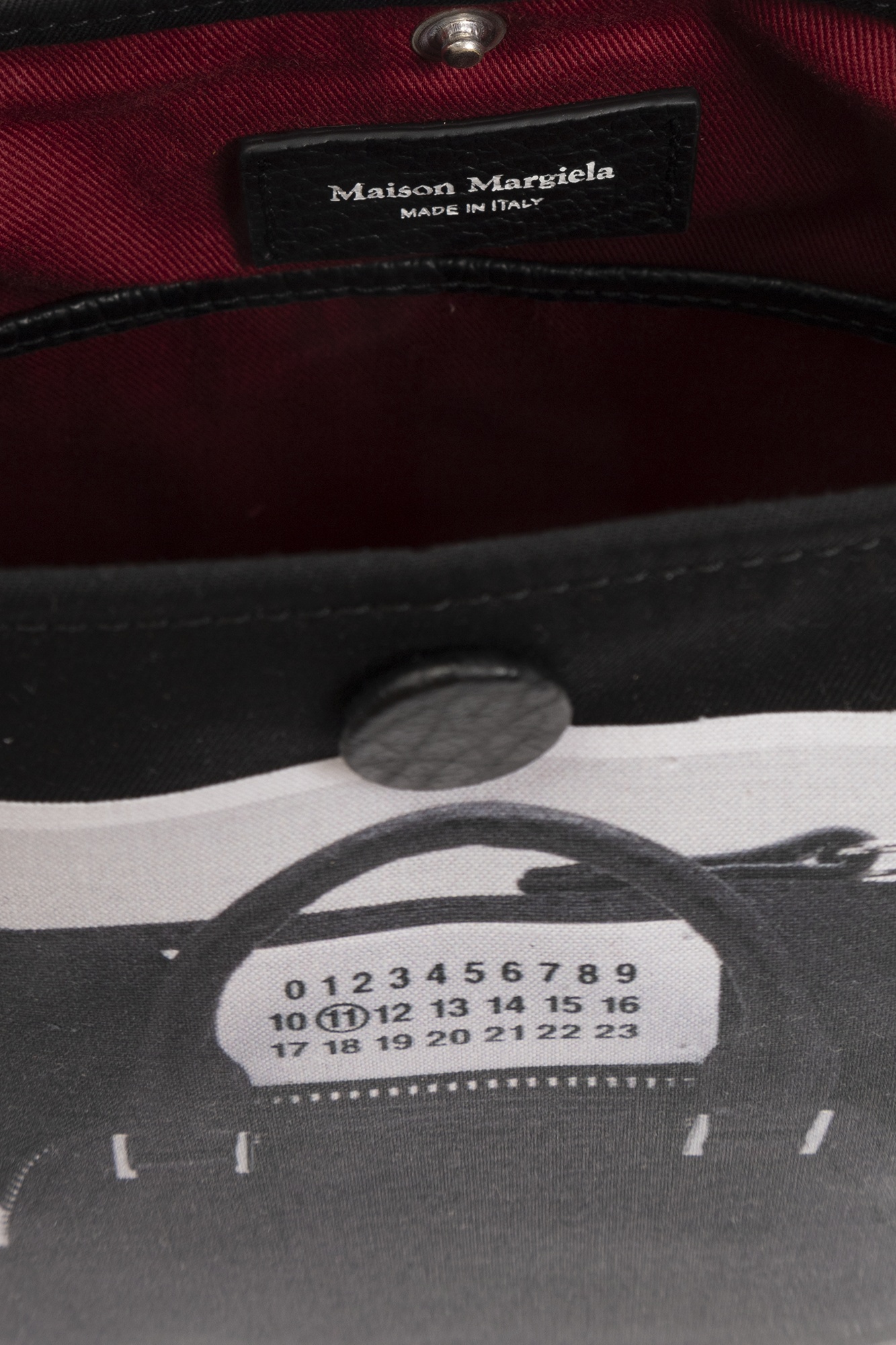 Maison Margiela Trompe L'oeil 5ac Baby Messenger Bag In Black