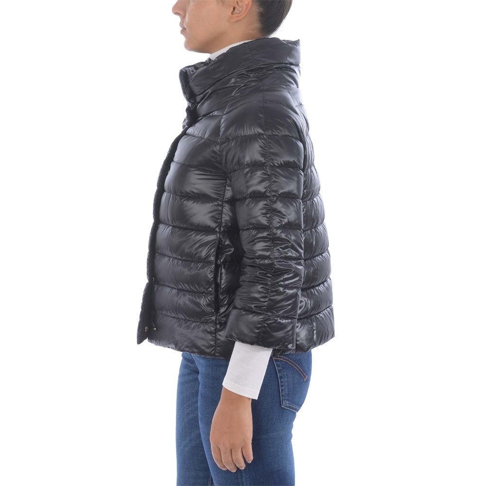 Herno Sofia Down Cape In Black