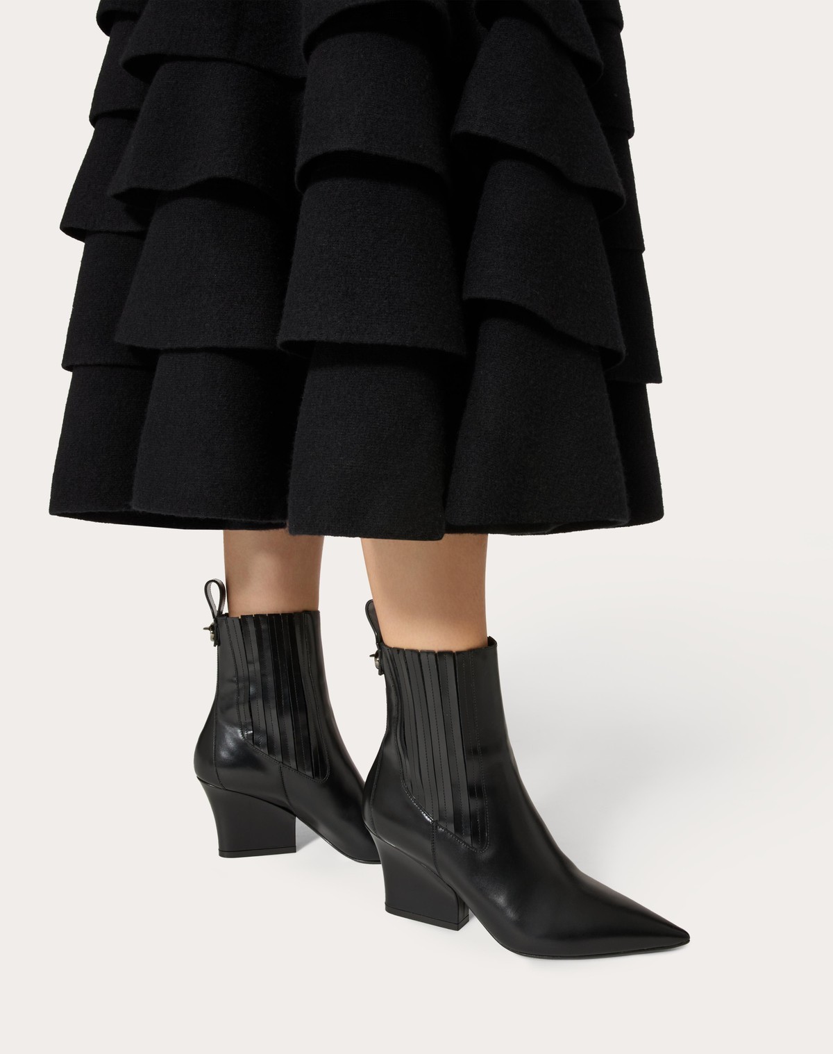 Shop Valentino Vlogo Lockette Beatle In Brushed Calfskin 75mm In Black