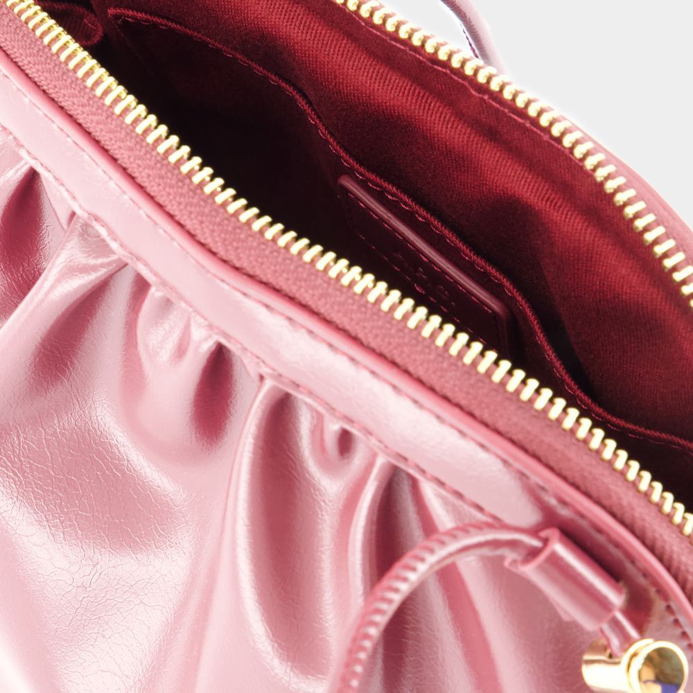 Apc Logo Shoulder Bag In Red