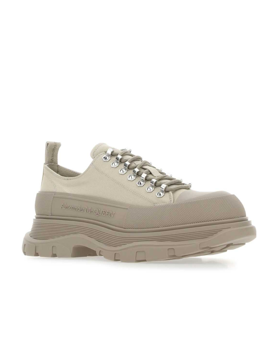 Alexander Mcqueen Tread Slick Sneakers In Nude