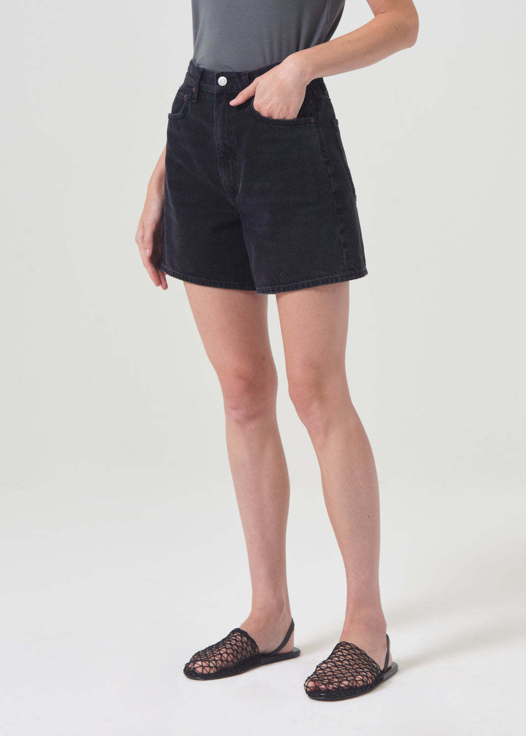 AGOLDE MULTI-POCKET DENIM SHORTS