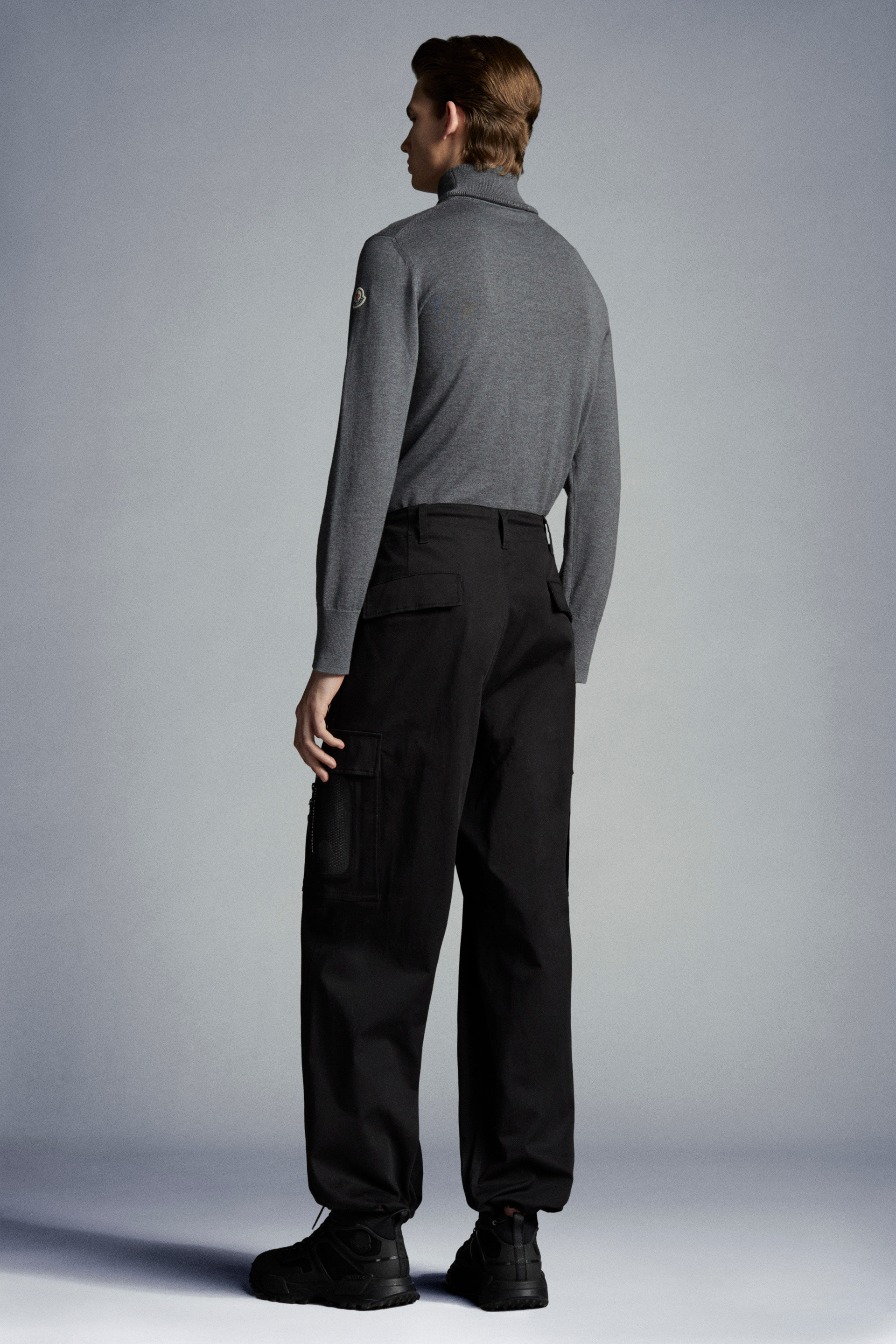 Moncler Wide-leg Cargo Trousers In Black