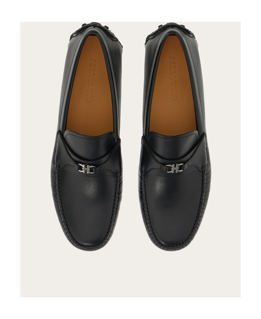 Ferragamo Gancini-buckle Leather Loafers In Black