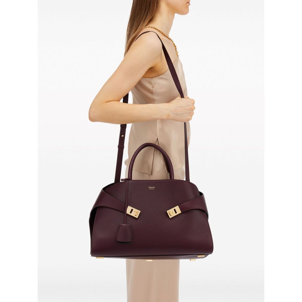 FERRAGAMO LOGO LOGO HANDBAG 