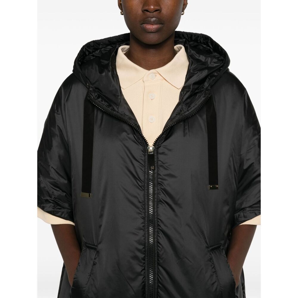 Max Mara Padded Cape With Hood In Water-repellent Canvas In Black
