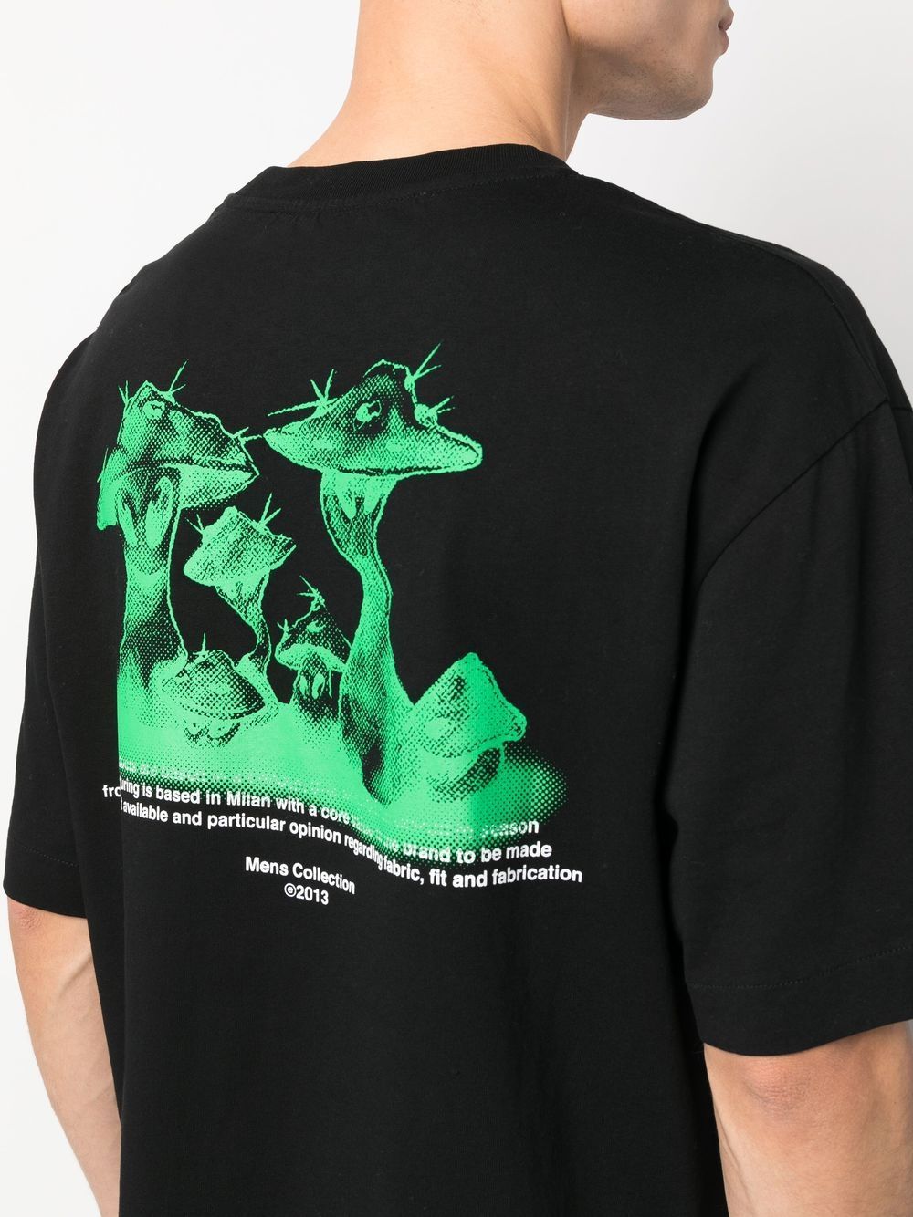 Off-white Arrow Motif T-shirt In Black