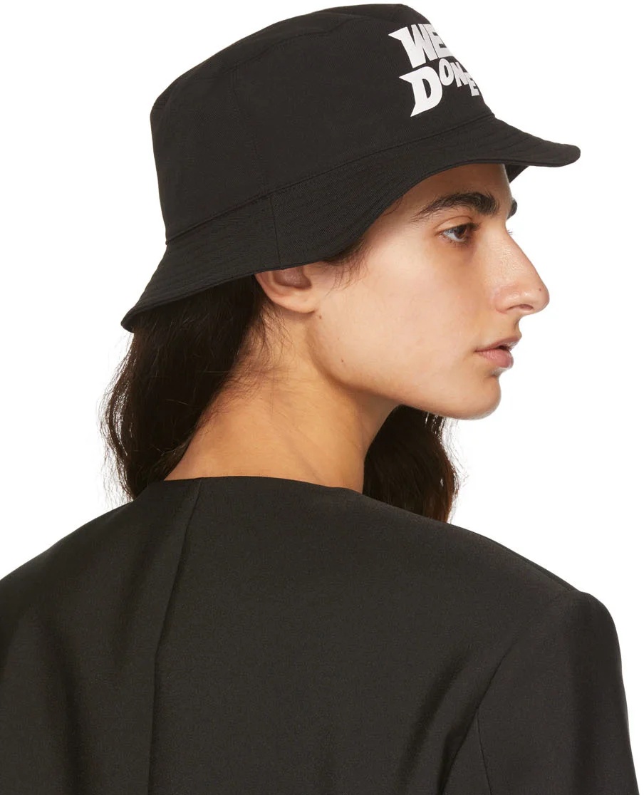 We11 Done Logo Details Hat In Black