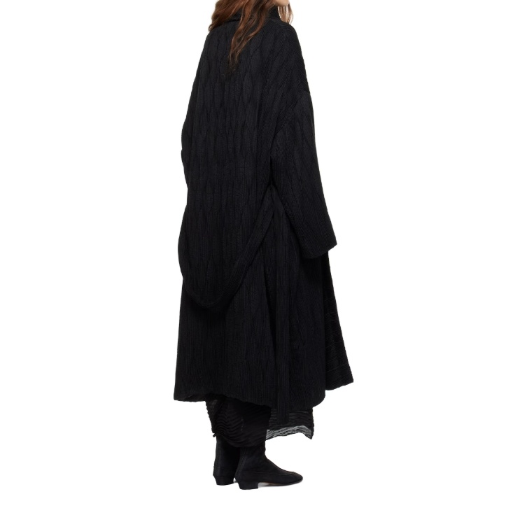 The Row Black Moorea Coat In Black