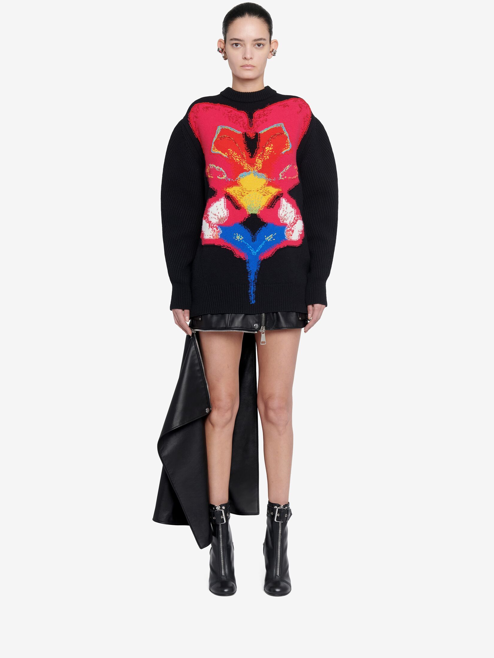 Alexander Mcqueen Orchid Intarsia Oversized Jumper In Black