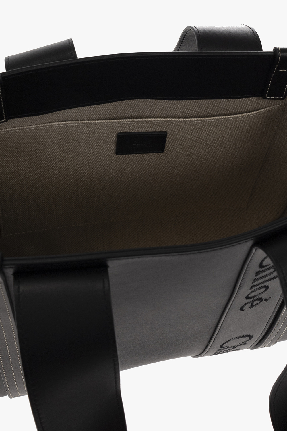 Chloé Medium Woody Tote Bag In Calf Leather In Black