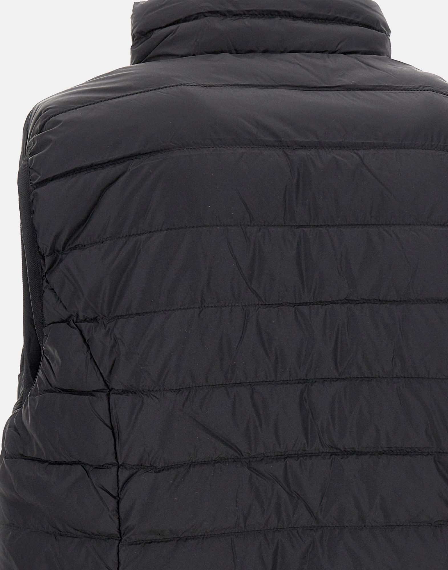 Ea7 Logo-print Gilet In Black