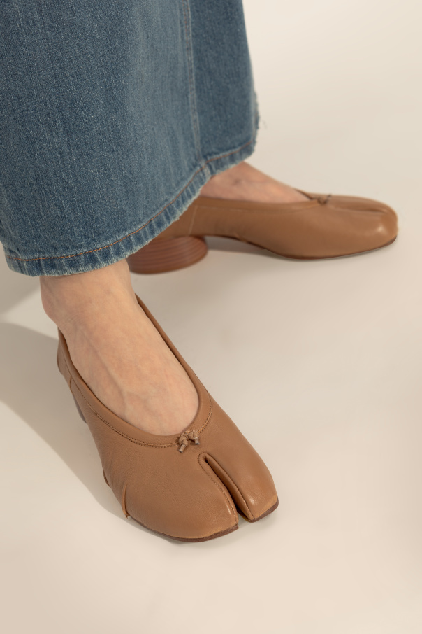 Maison Margiela 30mm Tabi Leather Pumps In Brown