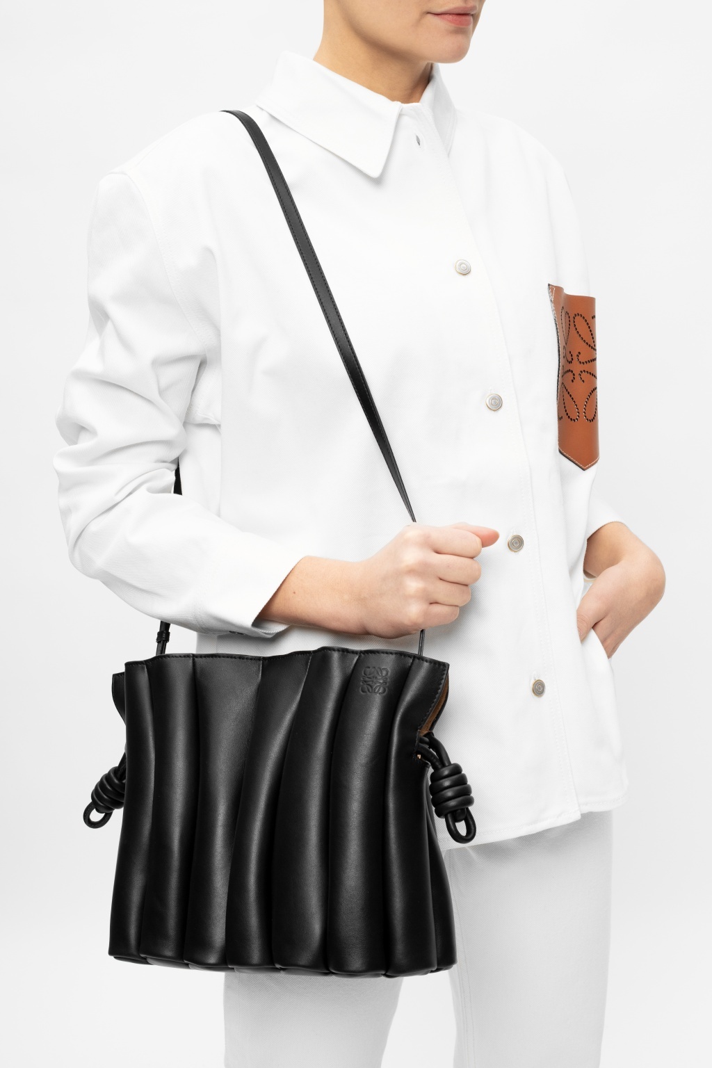 Loewe Flamenco Ondas Clutch Bag In Smooth Calfskin In Black