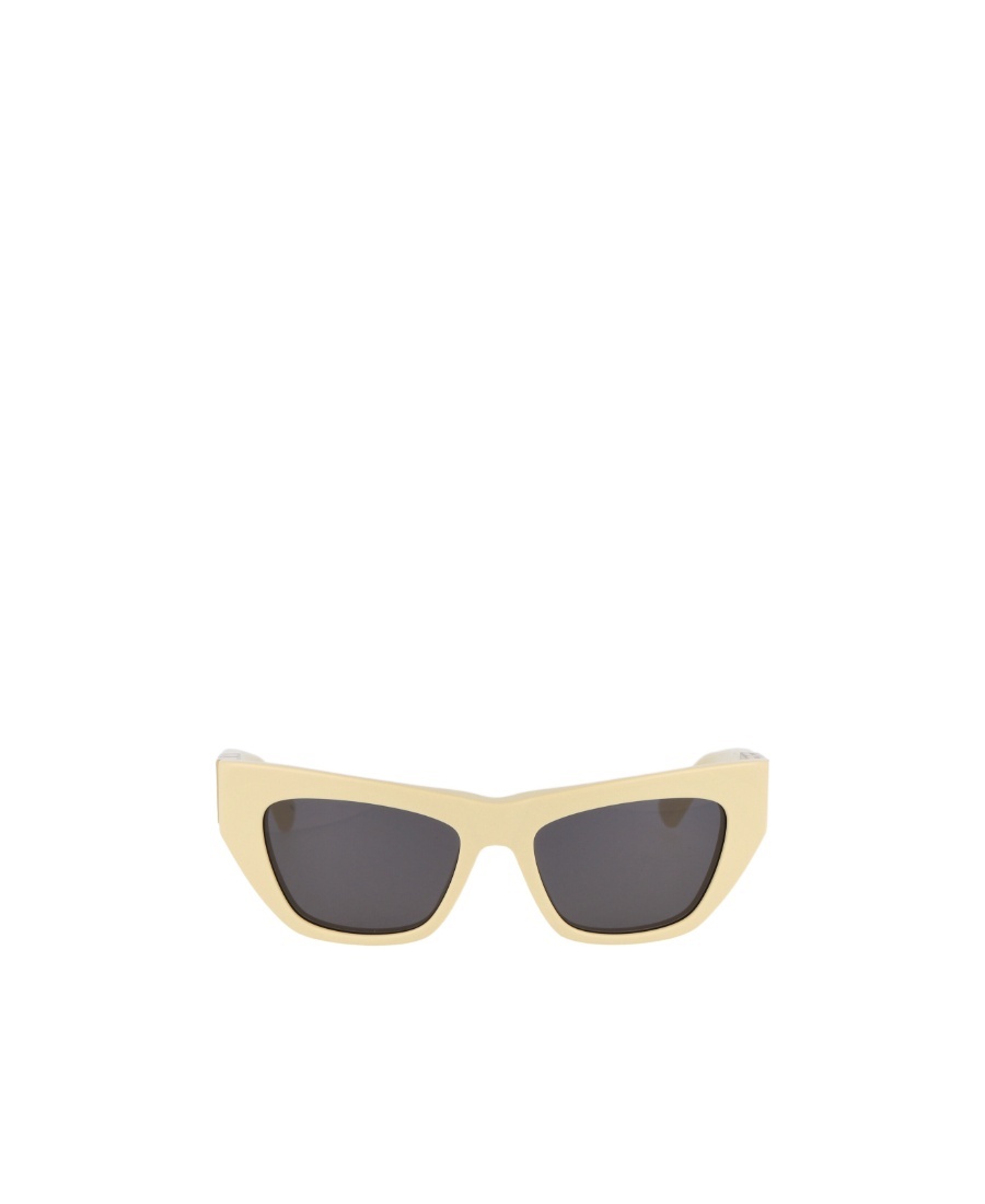 Bottega Veneta Chunky Cat-eye Frame Sunglasses In Nude