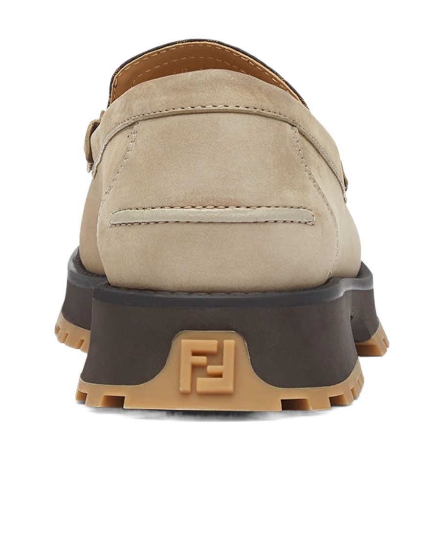 Fendi Logo-print Leather Loafers In Nude