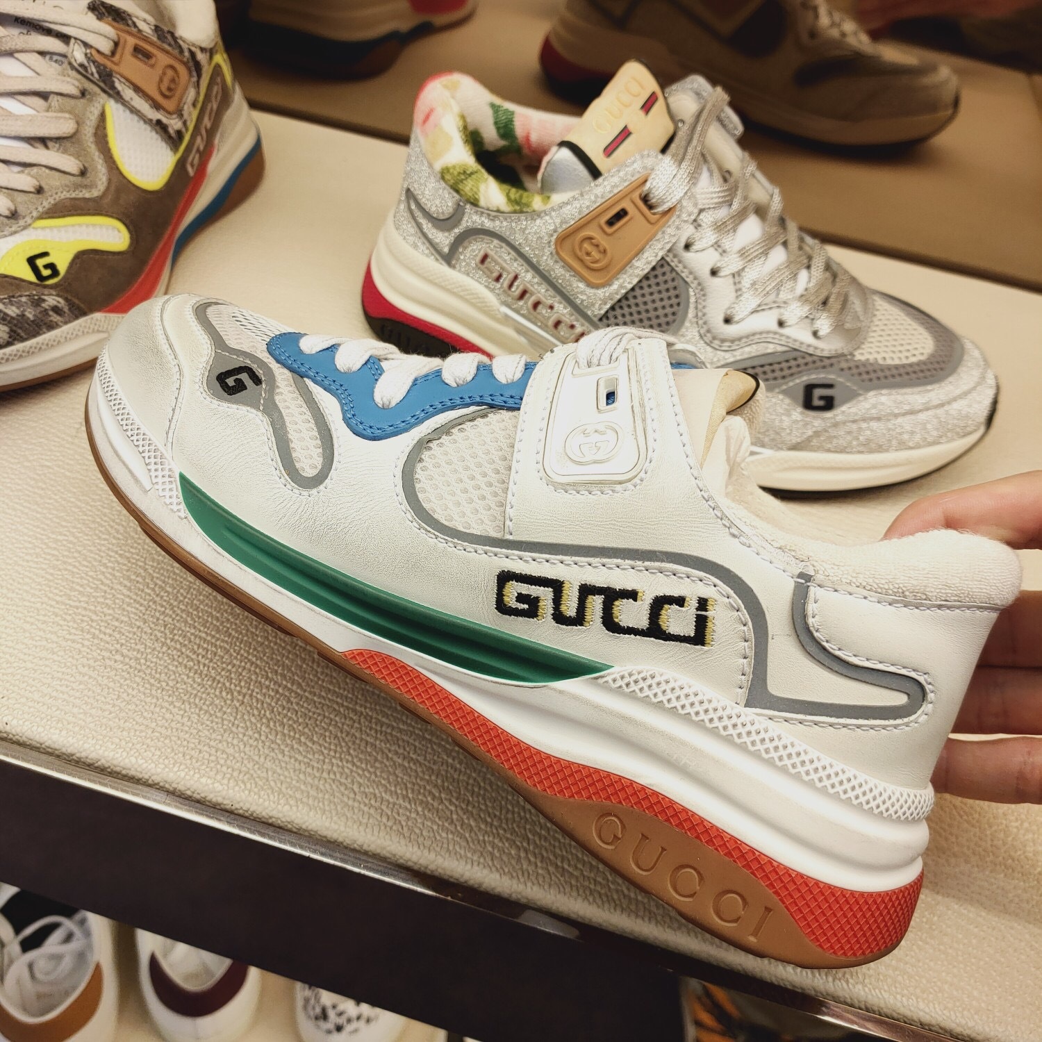 Gucci Ultrapace Low-top Sneakers In Multicolor