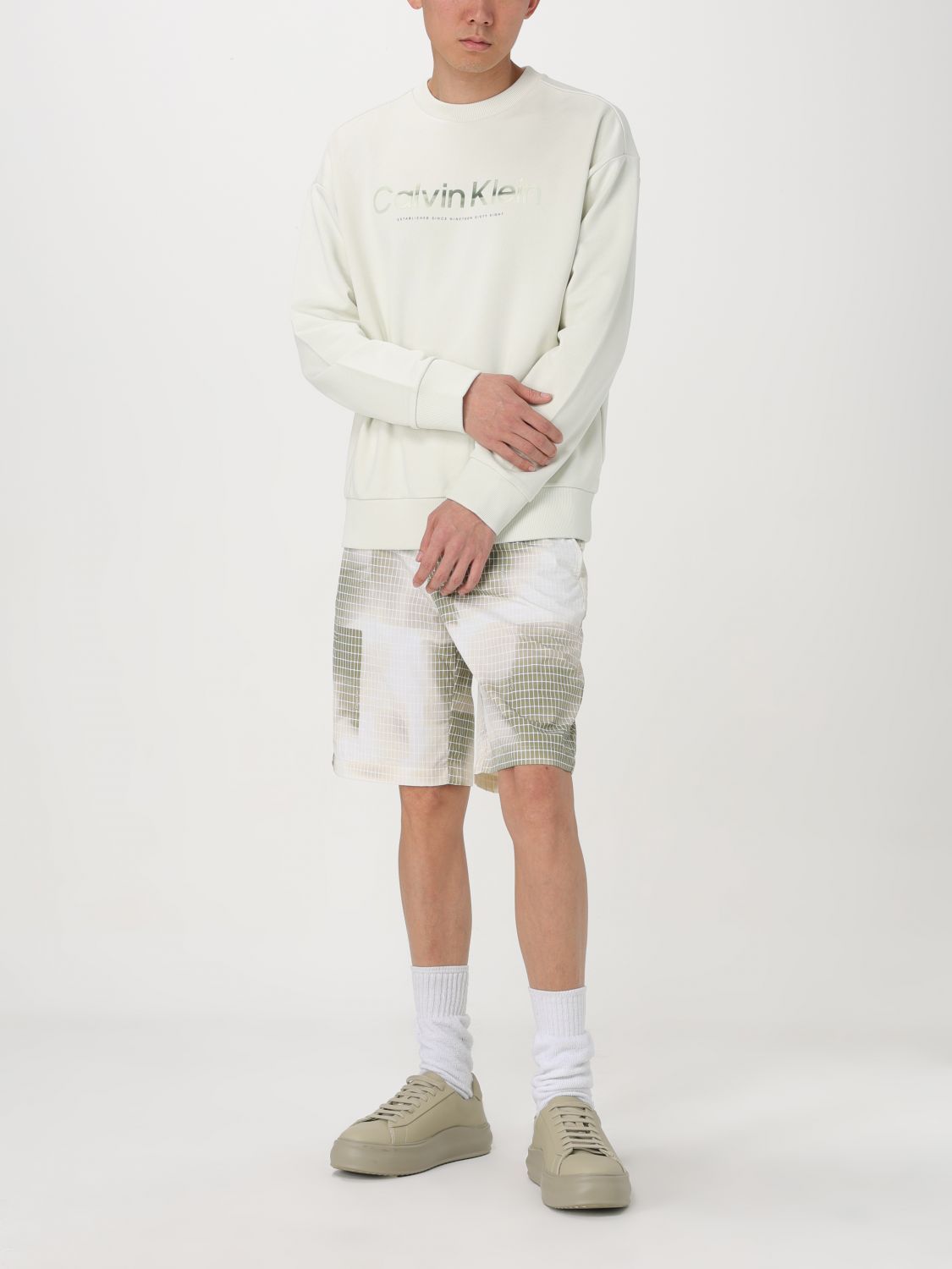 CALVIN KLEIN LONG-SLEEVED SWEATER