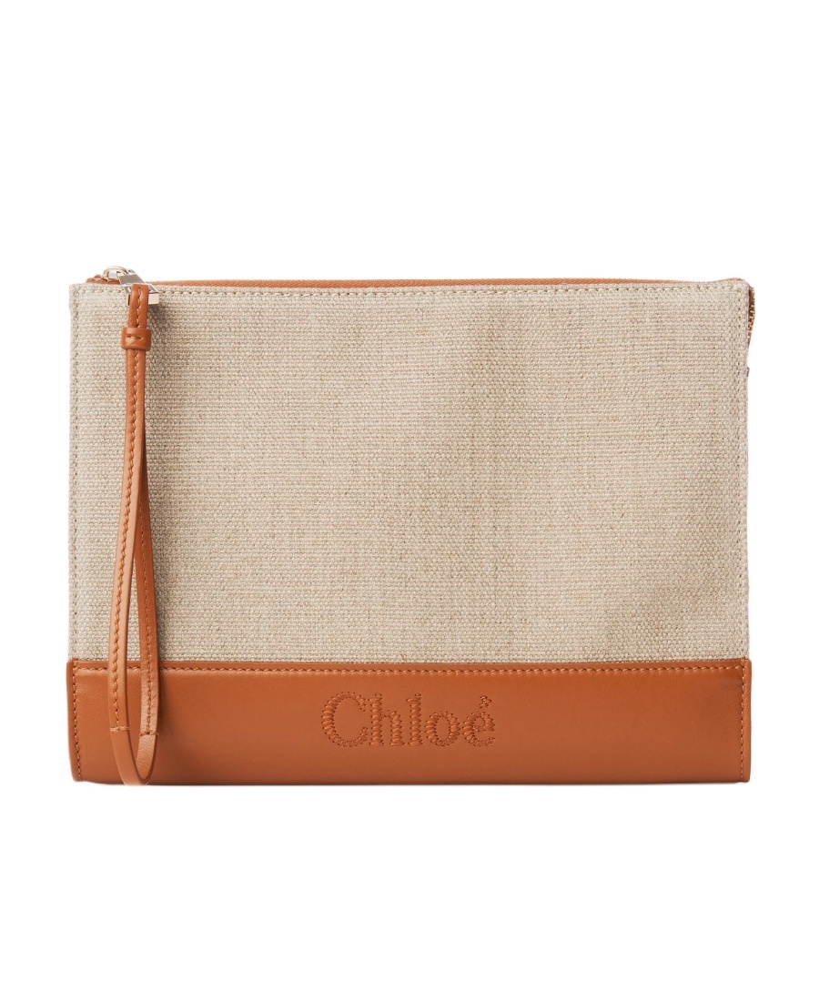 Chloé Embossed-logo Clutch Bag In Nude