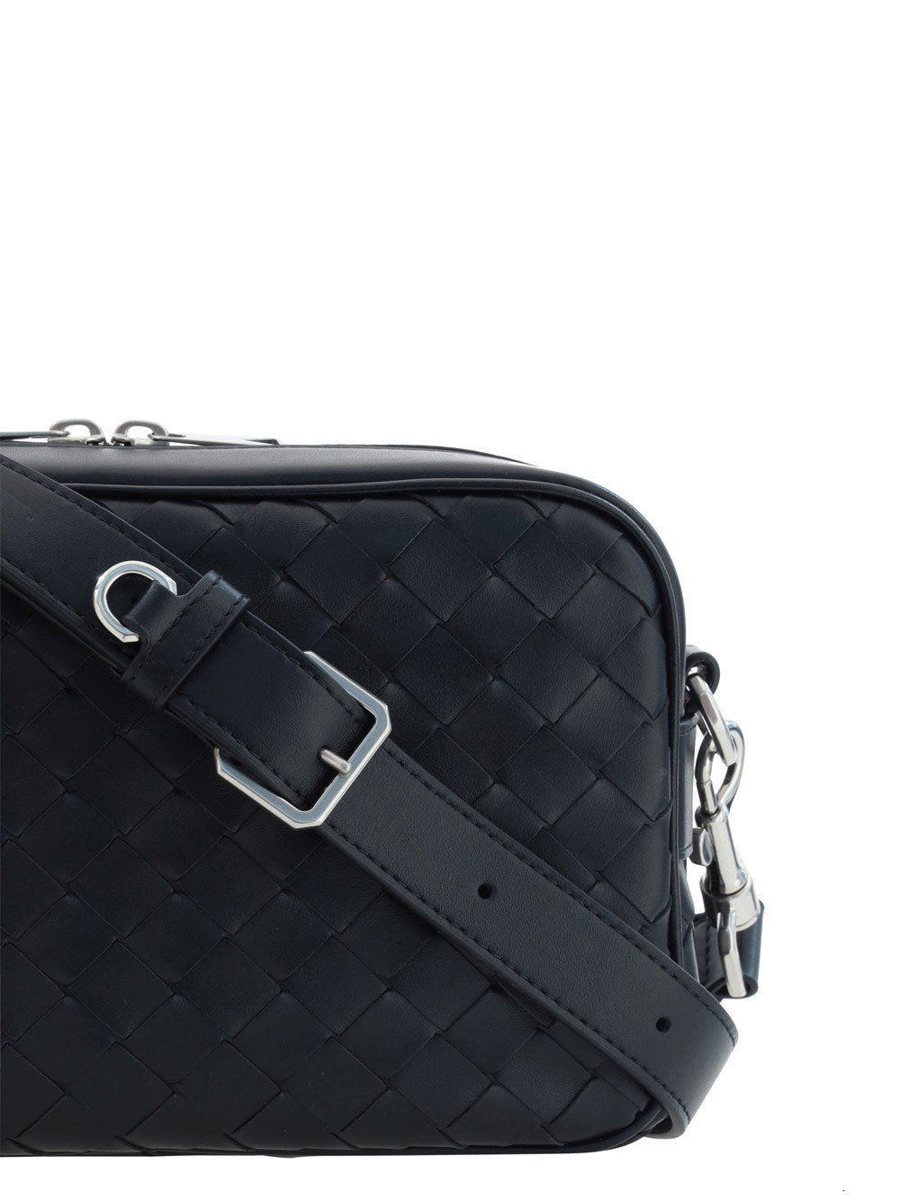 Bottega Veneta Intrecciato Leather Shoulder Bag In Black