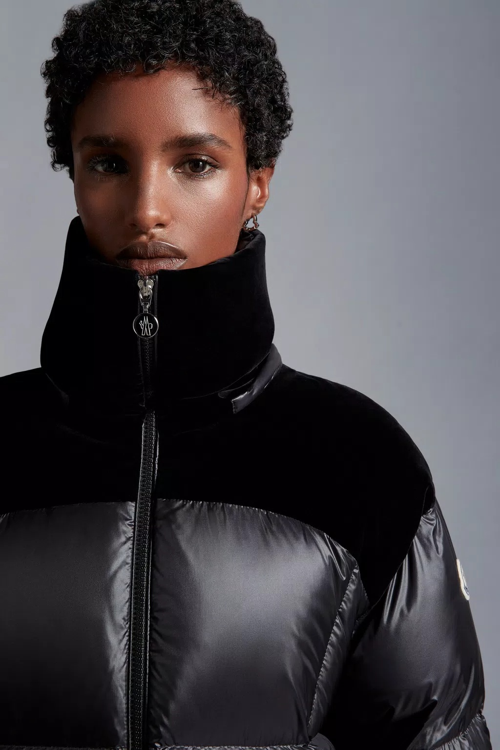 Moncler Meandre Velvet-panel Padded Jacket In Black
