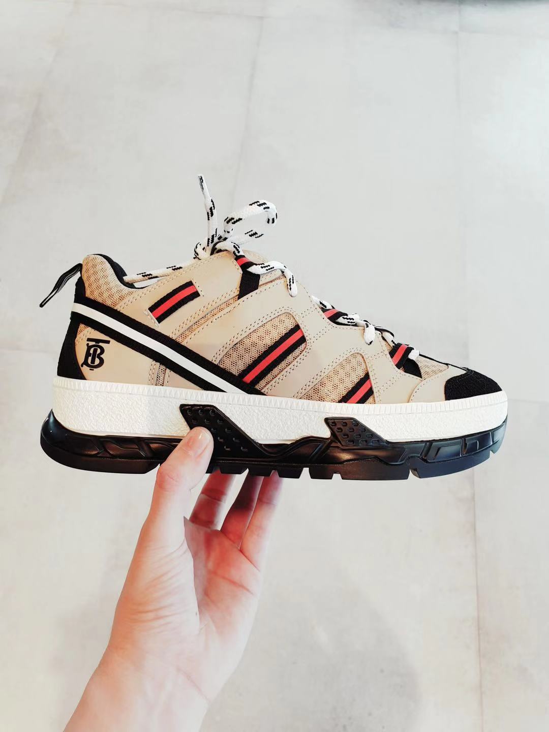 Burberry Mesh Low-top Casual Shoes In Brown