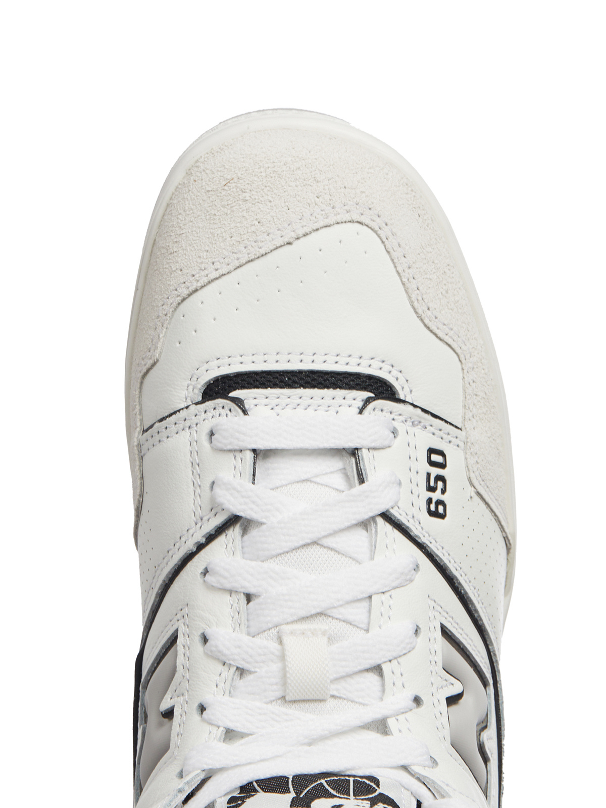 New Balance High-top Sneakers With Perforated Detailing In White